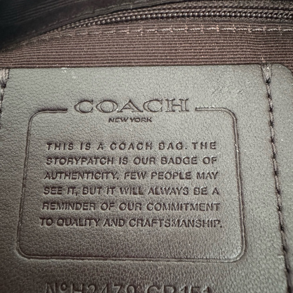 Coach Carmen black leather handbag. - Picture 8 of 9